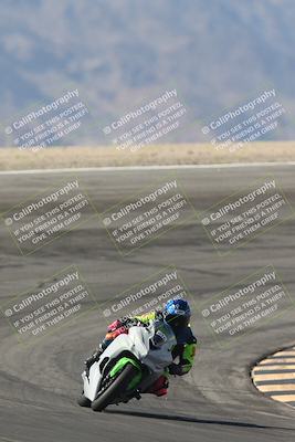 media/Oct-30-2025-Racers Edge (Thu) [[dabbdaf680]]/3-B Group/Session 2 (Bowl Exit)/